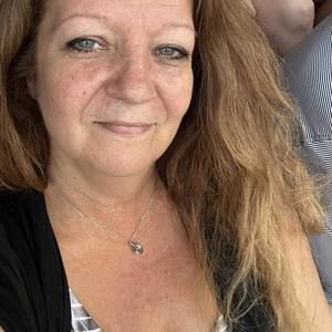 Meet your Posher, Carol